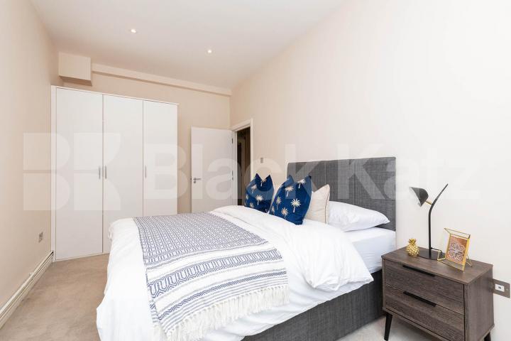 stunning 1 bedroom apartment with loft style features in a modern development Ability Plaza / Kingsland Road, Dalston